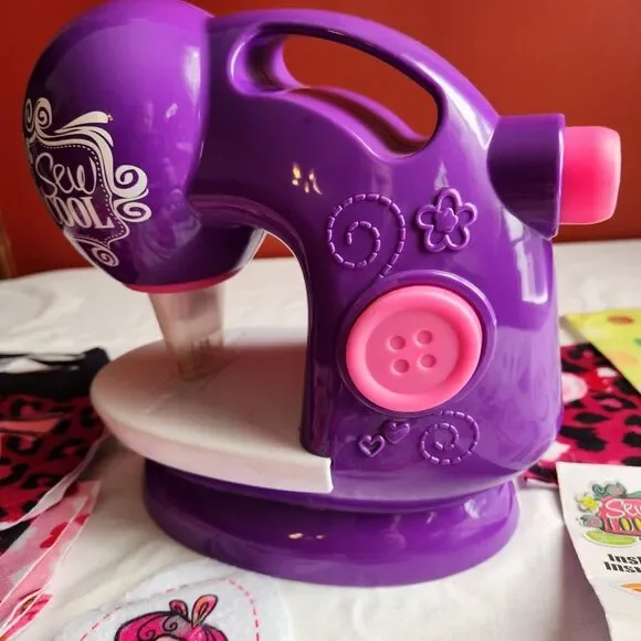 Sew Cool Sewing Machine - Purple w/ Pink Accents W/ Accessories - Picture 4 of 16